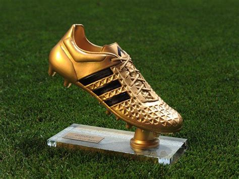 Golden Boot Football Betano